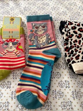 Powder Pink & Teal Cat Stripe Women's Socks